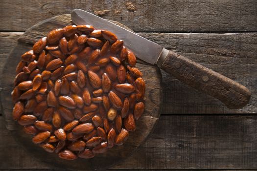 Typical and traditional sweet made from melted sugar and almonds