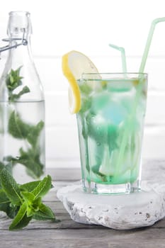 Mint leaves for the preparation of a drink 