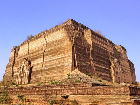 Ruins of the Pahtodawgyi pagoda, damaged by an earthquake, Mingun, Myanmar