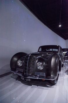 Los Angeles, CA, USA — April 16, 2016: This 1937 Delahaye Type 145 by Chapron is part of the collection of the Mullin Automotive Museum on display at the Petersen Automotive Museum in Los Angeles, California, United States. Editorial use.