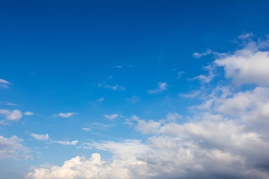 View white cloud with blue sky background