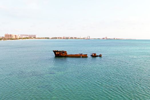 Ship wreck at the coast from Aruba island in the Caribbean Sea