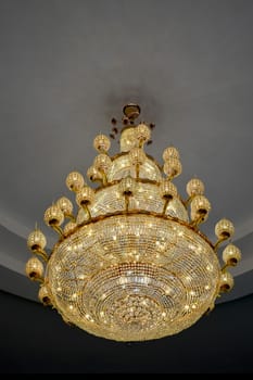 Chrystal chandelier