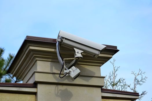 Security camera located on the fence.