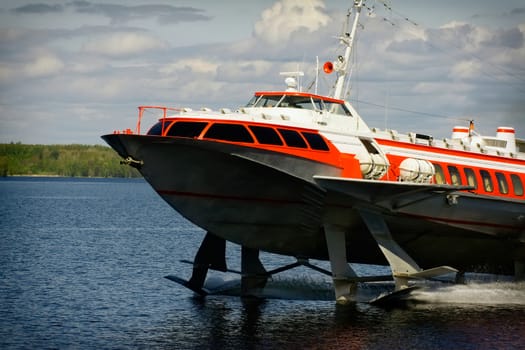 hydrofoil boat from St. Petersburg to Peterhof