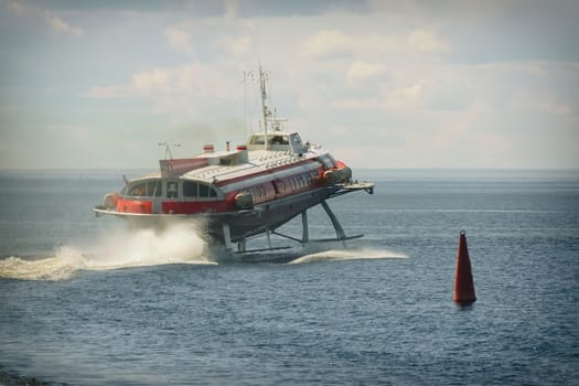 hydrofoil boat from St. Petersburg to Peterhof