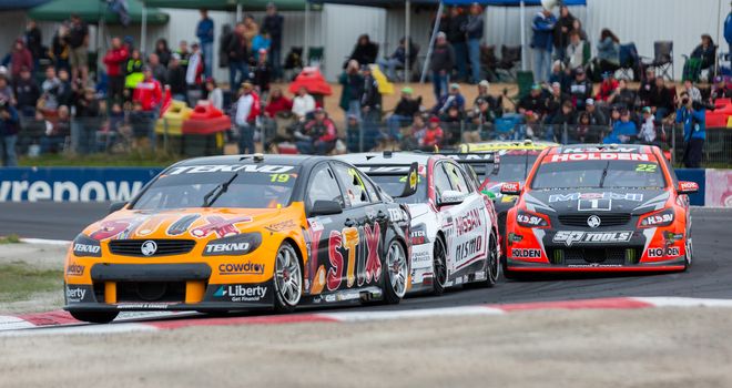 MELBOURNE, WINTON/AUSTRALIA, 20 MAY , 2016: Aussie Race cars battle it out at the Virgin Australia Supercars Championship at Winton.