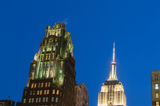 Bryant Park is located in Manhattan (NYC) between 5th and 6th avenue and 42nd street