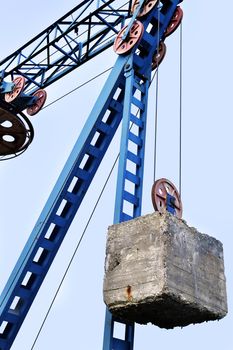 The counterweight on the cable car.