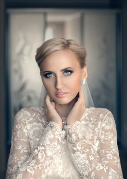 bride in a white dress, blue eyes