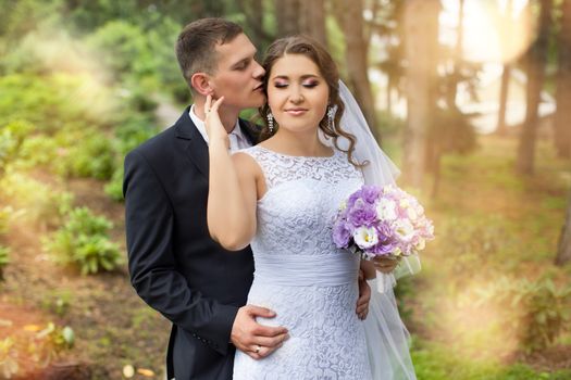  the groom lifted the bride, the newlyweds outside the city