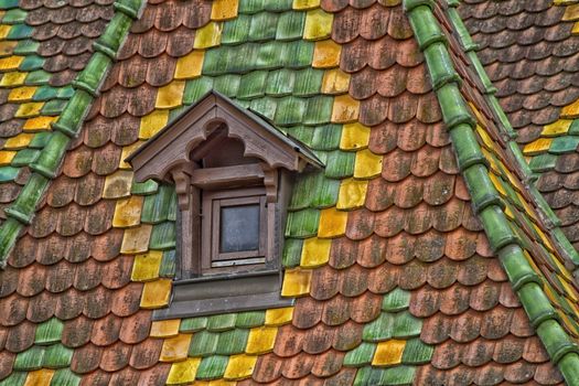 roof tiles with color in Obernai France