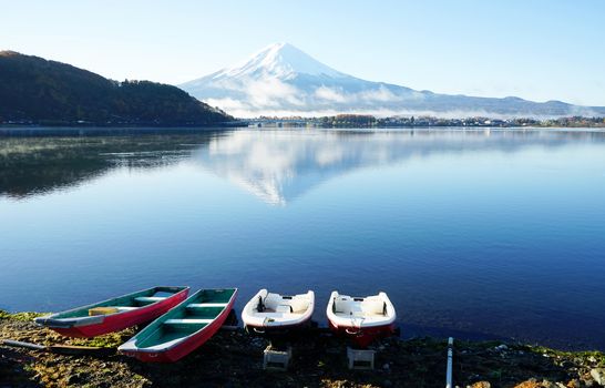 View of the majestic mount Fuji in Japan