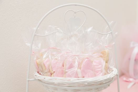 Unique Wedding favors, wedding party favours, and favor ideas that will impress your guests.