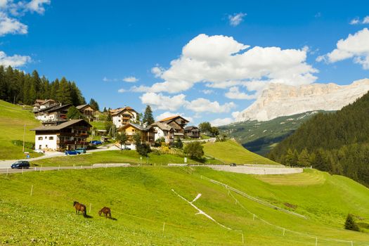 Panoramic view of Italian mountain landscapes