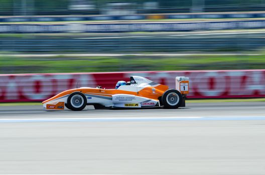 BURIRAM - THAILAND 24 : Formula Masters China Series on display Buriram Super Race 2016 at Chang International Racing Circuit on July 24, 2016, Buriram, Thailand.