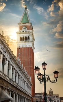 Piazza San Marco at sunrise, Vinice, Italy