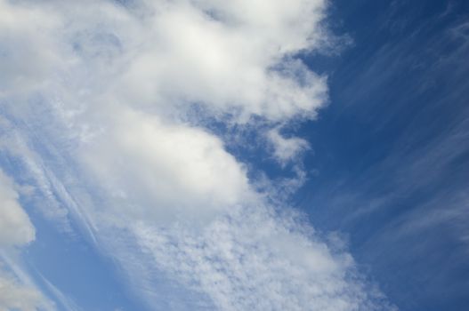 Sky with white clouds