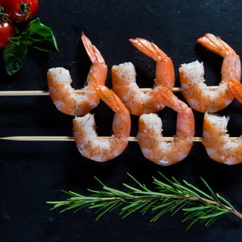 Prawn skewers with thyme and Tomatoes, studio shoot