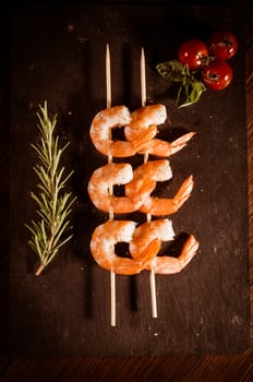 Prawn skewers with thyme and Tomatoes, studio shoot