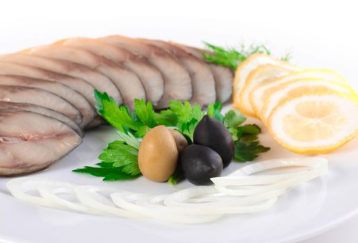 fish with vegetables,anion olives