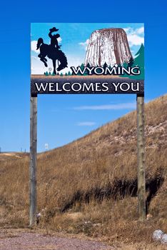 Welcom sign to the Colorado, Wyoming border on US highway 85