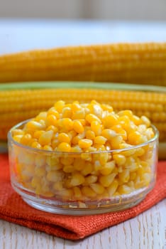 Yellow steamed corn in a bowl