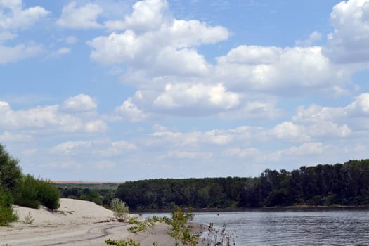Hot summer on Danube islands.
The beach with fine sand awaits us.
It's time for relaxation and rest.