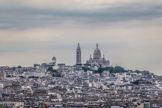 Sacre Coeur skyline paris