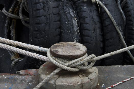 chain for ship berthing,Deep Water Port,The pillars for tie been, larger ships.