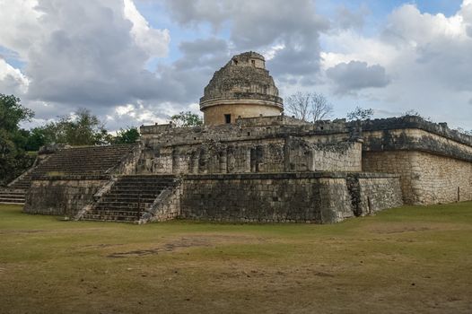 Maya observatory , Chichen-Itza , Mexico