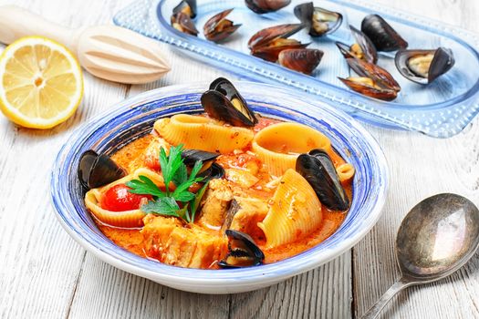 Dish sauce with seafood and fresh mussels with pasta