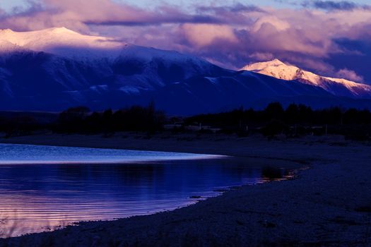 Landscape with a lake in mountains of New Zealand