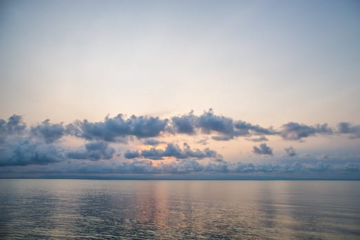 Scenic view of beautiful sunset above the sea.