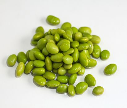 Japanese cuisine edamame bean (boiled green soy beans)