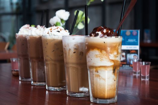 Five different kind of iced coffee in coffee shop