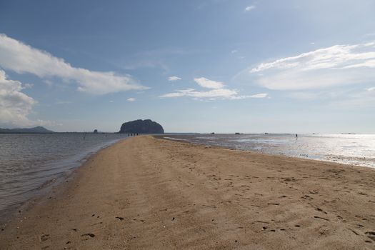 Golden Scale Dragon Spine Beach in Palian, Trang can see when low tide - Unseen Thailand