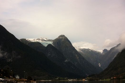 Veiw to Flatbreen and Suppehelledalen i Fjærland