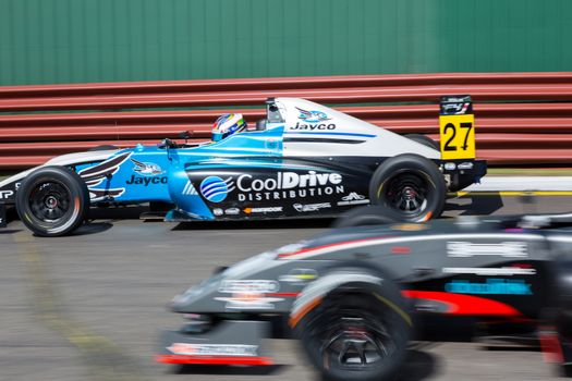 MELBOURNE/AUSTRALIA - SEPTEMBER 17, 2016: Formula 4 racecars in qualifying session for the Sandown 500 'Retro' Endurance race at Sandown raceway.