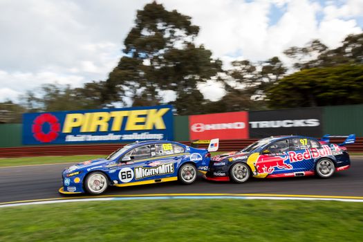 MELBOURNE/AUSTRALIA - SEPTEMBER 17, 2016: Supercars in qualifying race 2 for the Sandown 500 'Retro' Endurance race at Sandown raceway.