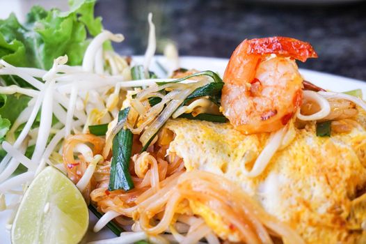 Thai style noodles,pad thai