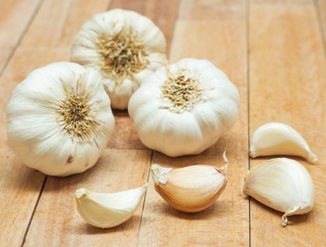 Garlic Contains a Compound Called Allicin, Medicinal Properties,  The Active Compounds Reduce Blood Pressure, Improves Cholesterol Levels, Lower The Risk of Heart Disease, Prevent Alzheimer’s Disease