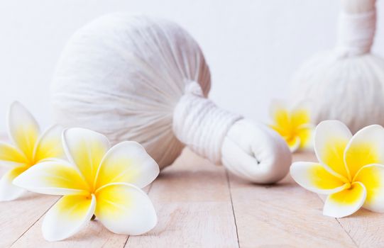 Thai Herbal Compress are unique combination and these medicinal herbs within the compress balls works to your well-being through increased energy flow, skin nourishment and enhanced blood circulation.