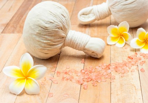 Thai Herbal Compress are unique combination and these medicinal herbs within the compress balls works to your well-being through increased energy flow, skin nourishment and enhanced blood circulation.