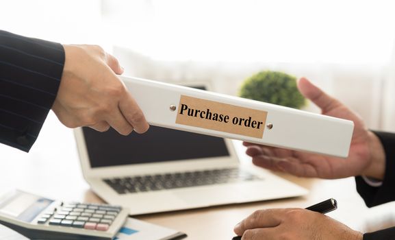 salesman sends summary purchase orders file to accountant. select focus.