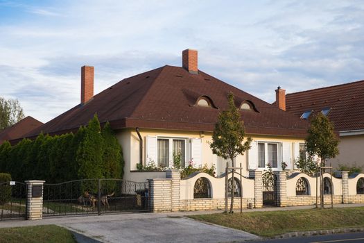 Detached house. Well-kept. Beautiful house. Detached house with ornamental trees and flowers around.