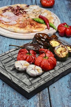 Pizza with beef and roasted red pepper with eggplant