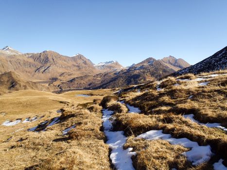 Foisc Quinto, Switzerland: Hiking in the mountains of the Lepontine Alps with views of the Leventina valley.