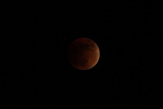 Total lunar eclipse 2015, also known as blood moon, photographed sep 27th, 8-11 pm, in the mountains of Colombia at 3'560 mabsl, national park Cocuy.