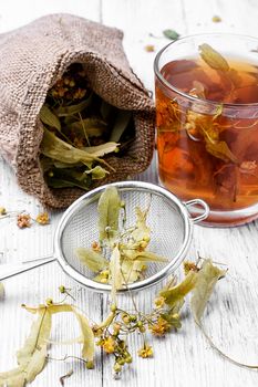 Antiviral Linden tea with honey and lemon